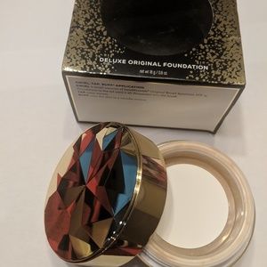 BareMinerals deluxe original foundation Golden tan
